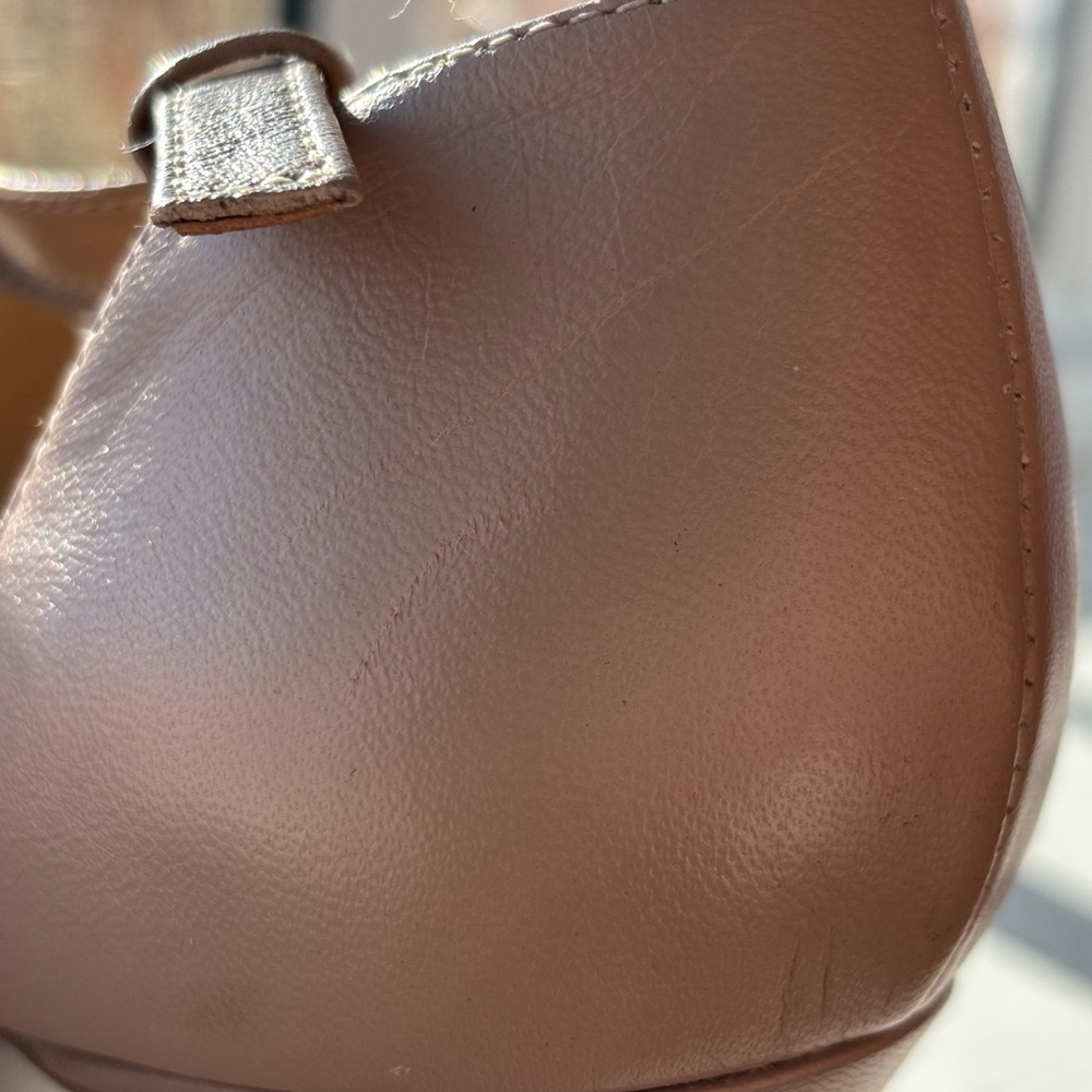 Leather Naturalizer Heels - Picture 9 of 10